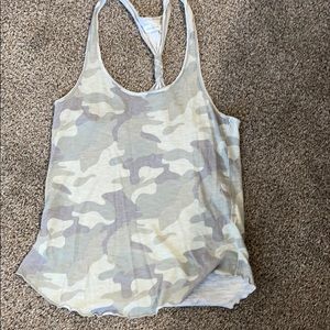 Abercrombie camo tank sz small